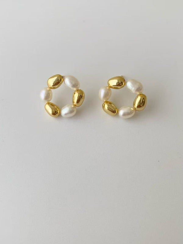 GOLDEN BEANS EARRINGS